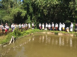 Menabur Ikan bersama